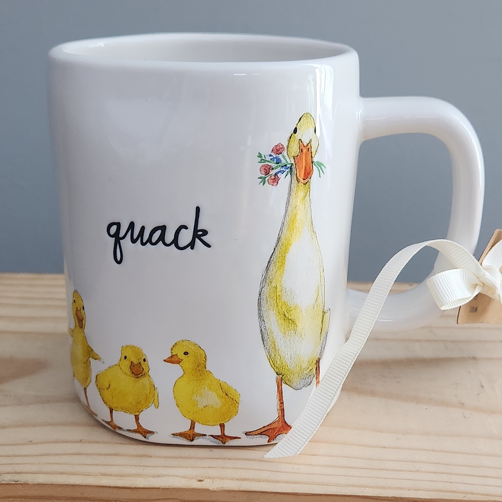 Rae Dunn Ceramic Quack Mama Duck and Chicks Mug NWT